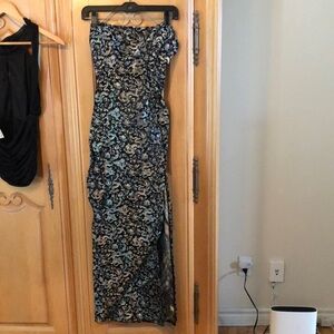 - Black and silver long strapless dress